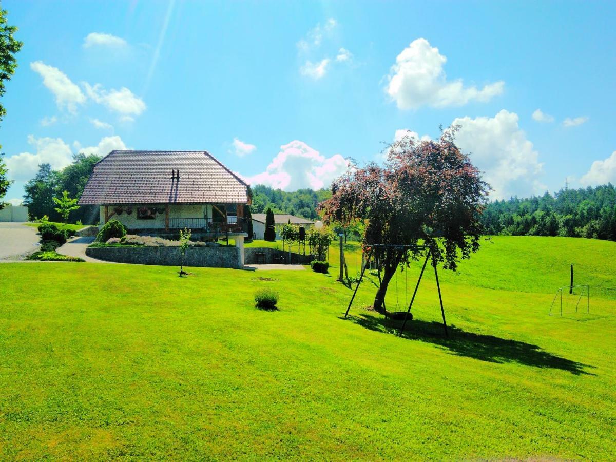 Holiday Home Dobrotin Vojnik Екстер'єр фото