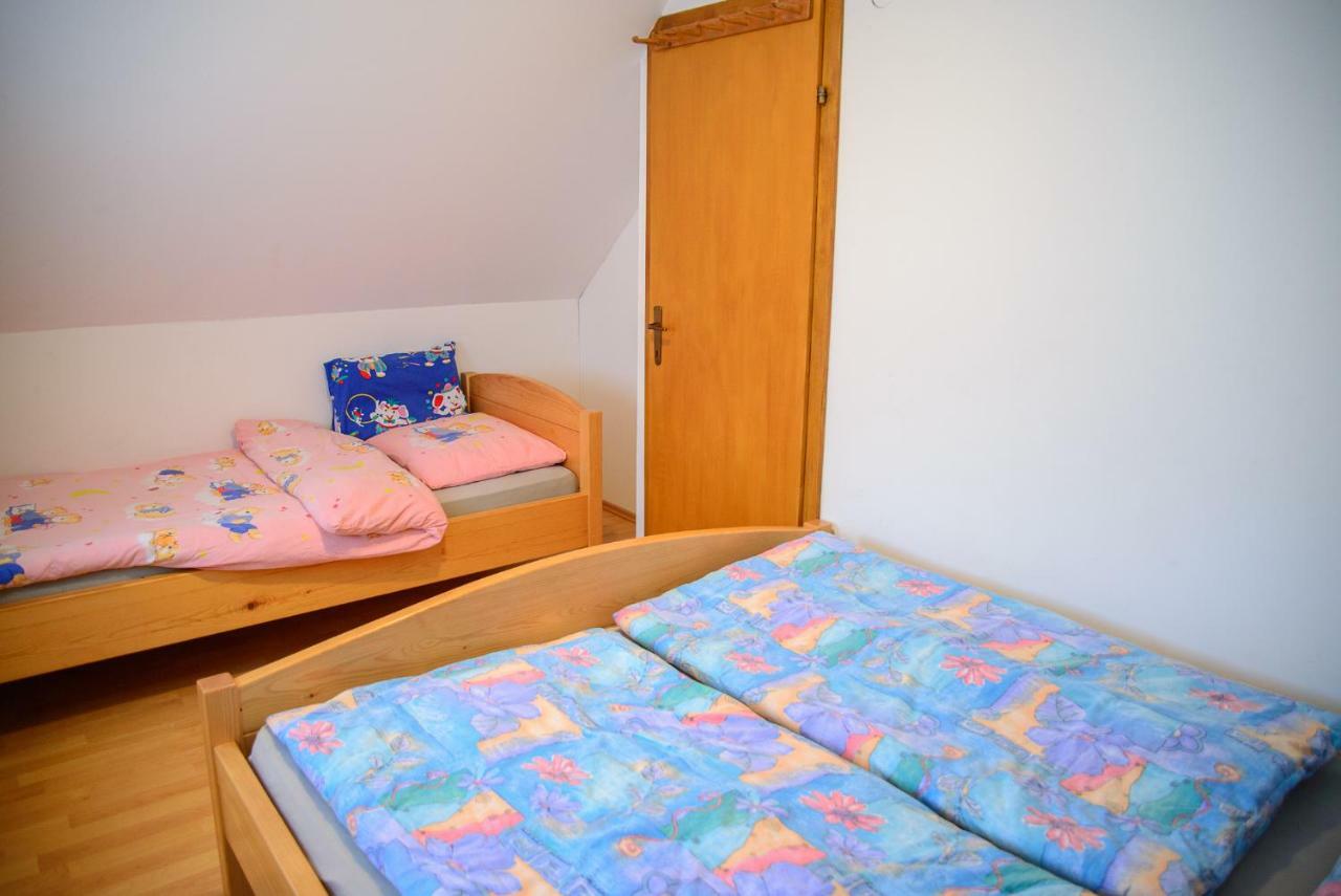 Holiday Home Dobrotin Vojnik Екстер'єр фото